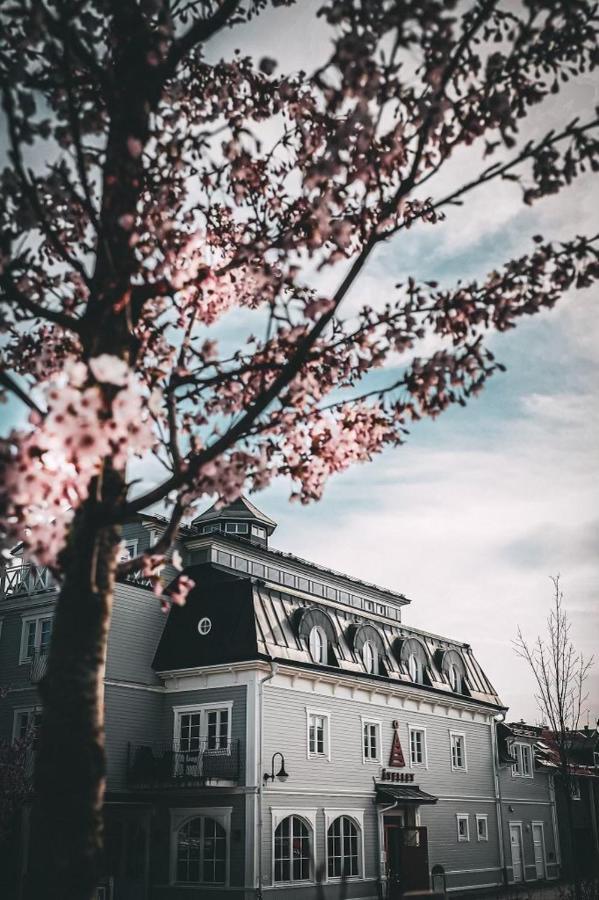 Atellet Hotell Norrtalje Exterior photo