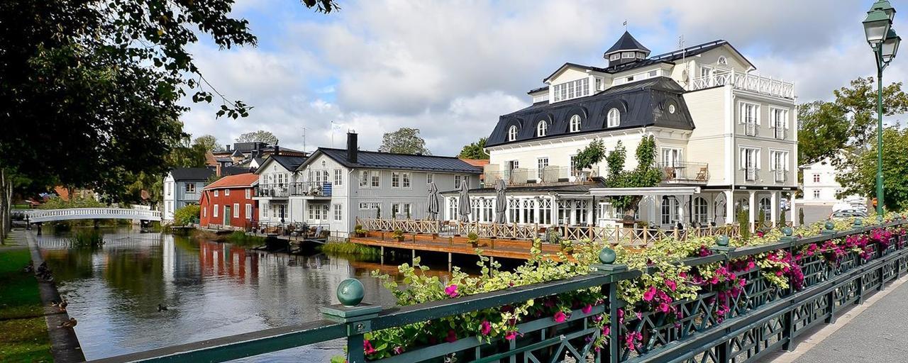 Atellet Hotell Norrtalje Exterior photo